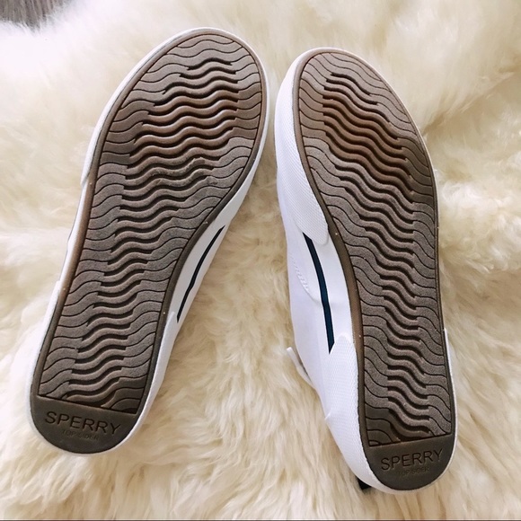 SPerry | NWOT | lace up sneaker - Picture 5 of 5